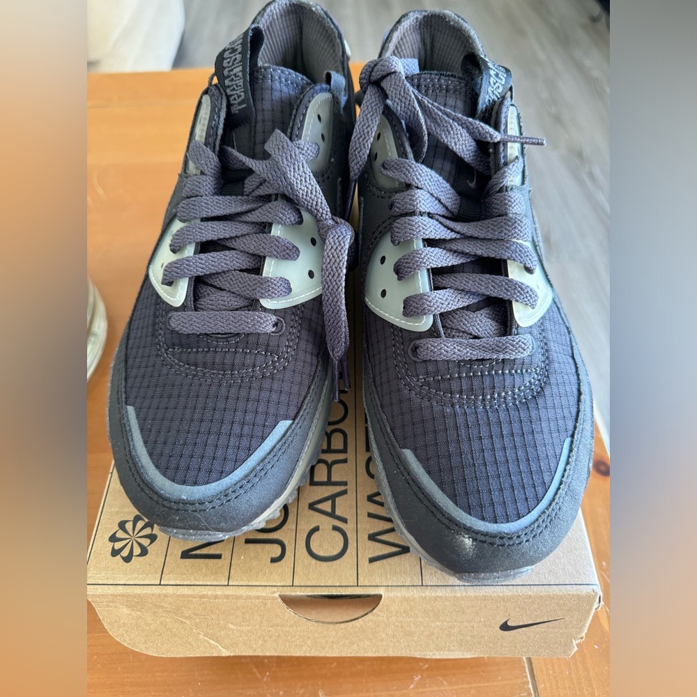 Women’s Nike air max terrascapes 90